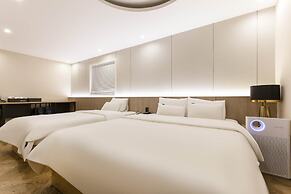 Hotel Tomgi Jamsil