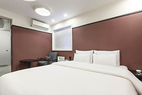 Hotel Tomgi Jamsil