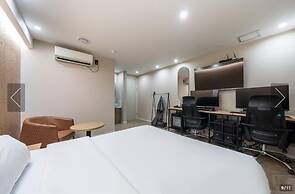 Hotel Tomgi Jamsil
