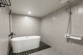 Hotel Tomgi Jamsil