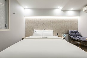 Hotel Tomgi Jamsil