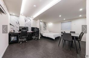Hotel Tomgi Jamsil
