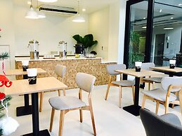 Hataara Hua Hin