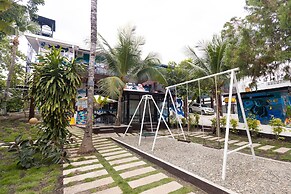 Pescadores Suites Moalboal