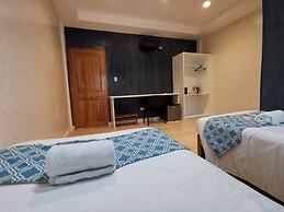 Pescadores Suites Moalboal