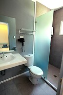 Pescadores Suites Moalboal