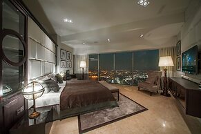 Sky Tower Apartments