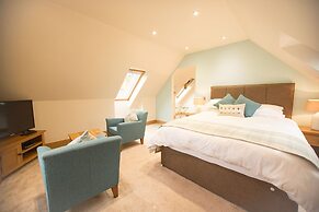 Redwood House Hotel
