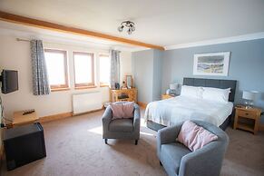 Redwood House Hotel