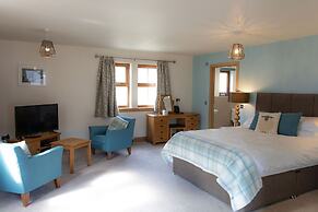 Redwood House Hotel
