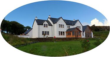Redwood House Hotel