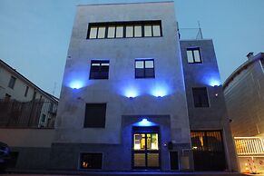 Atmos Luxe Navigli Hostel & Rooms