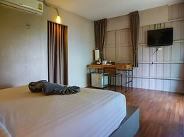 HIP Seaview Resort at Phi Phi