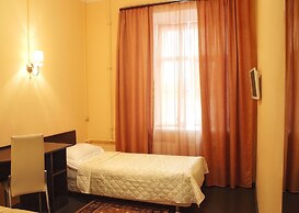 Yellow Hotel