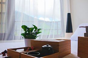 Yahu Hotel
