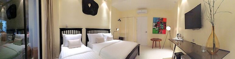 Luxx Boutique Boracay
