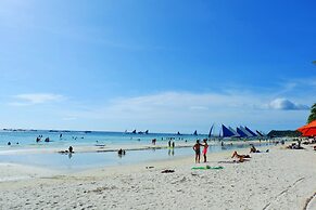 Luxx Boutique Boracay