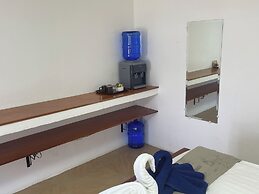 Parrot Resort Moalboal
