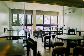 Mabolo Royal Hotel
