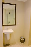 Mabolo Royal Hotel