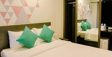 Mabolo Royal Hotel