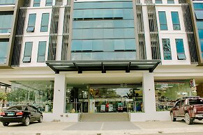 Mabolo Royal Hotel