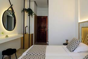 Astir Thira