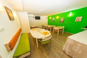 Hotel Pine