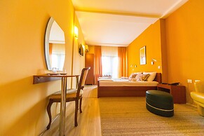 Hotel Pine