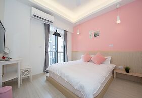 Simple Travel Stay