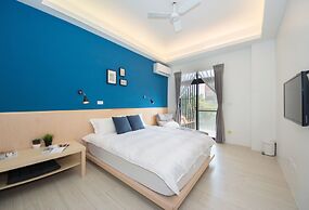 Simple Travel Stay