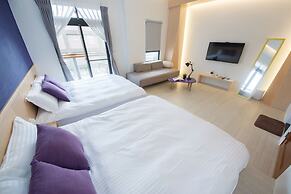 Simple Travel Stay