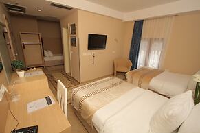 Capital Tirana Hotel