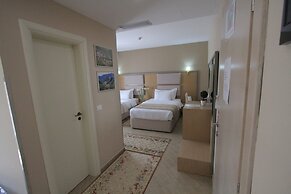 Capital Tirana Hotel