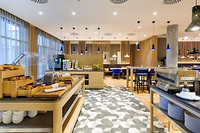Holiday Inn Express Berlin - Alexanderplatz by IHG
