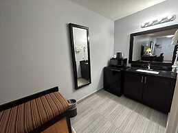 Kenora Motel