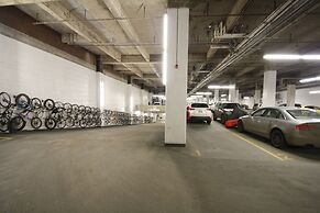 Downtown Loft Style Condo Heated Parking