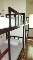 Relax Time Silom - Hostel