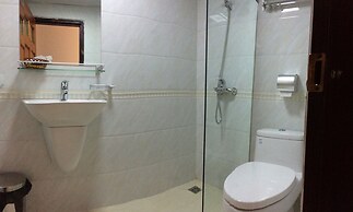 Jeanne Hotel