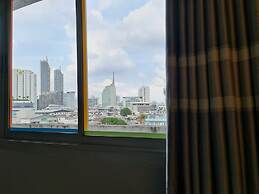 Sathorn Terrace Apartment