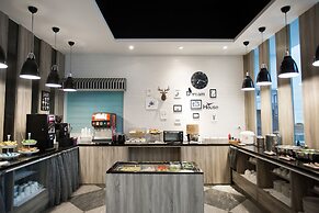 Princess & Elephant Hotel