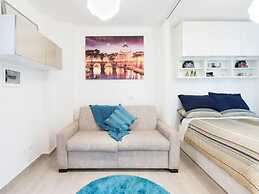 Private Luxury Suite