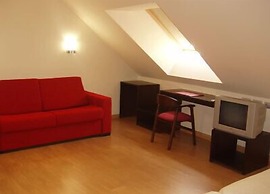 Hotel 44