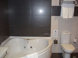 Hotel 44