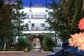 Hotel Rixhi
