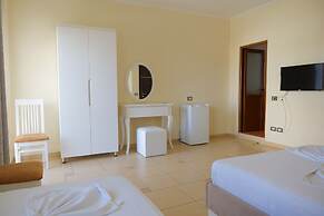 Hotel Rixhi