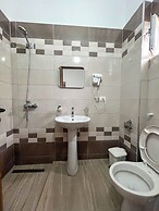 Hotel Rixhi