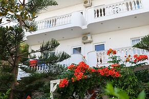 Hotel Rixhi