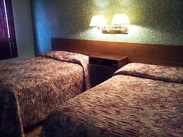 Mile Zero Motor Inn