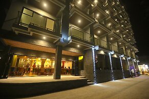 Kaani Grand Seaview